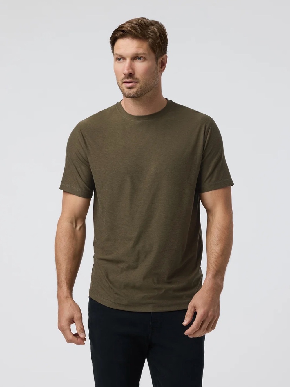 Vuori Strato Tech Tee in Moss Green Heather NWT